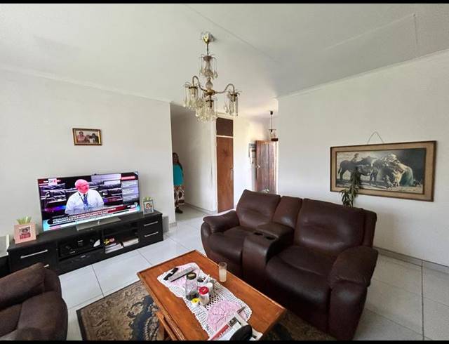 5 BEDROOM HOUSE FOR SALE IN TEDSTONEVILLE